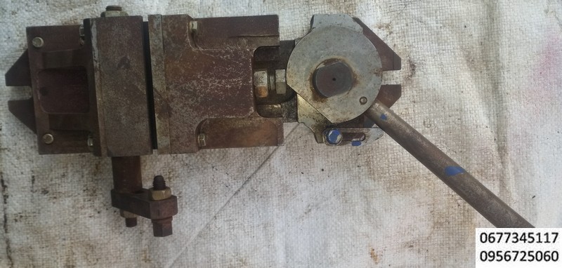 тиски зажимные эксцентриковые фрезерные